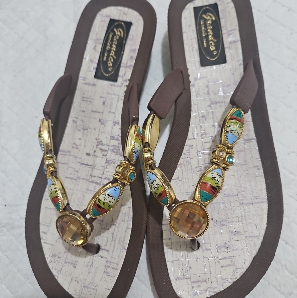 Grandco Sandals Women's Brown and Gold Sandals Sz 8